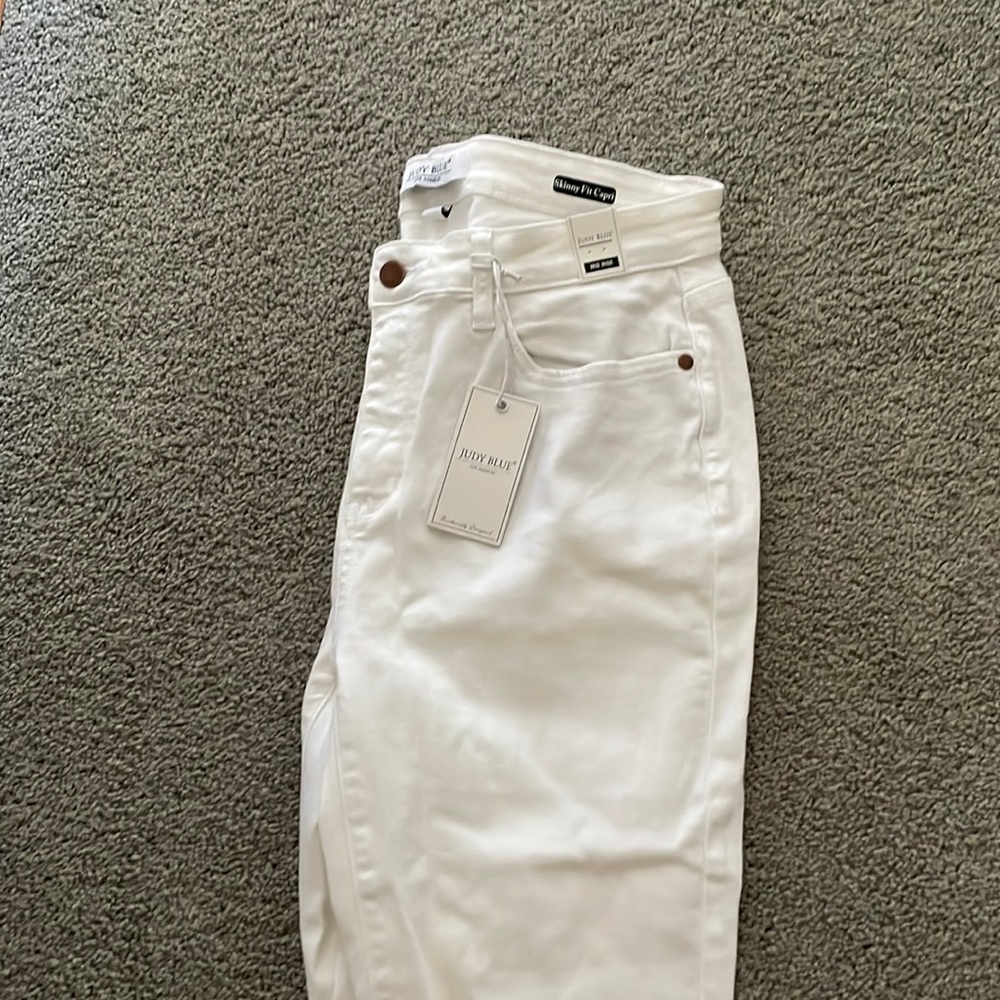 Judy Blue Skinny Fit Capri
